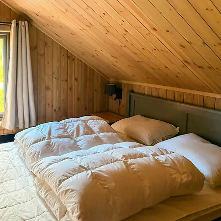 Skeikampen Mountain With Ski-in And Ski-out Svingvoll